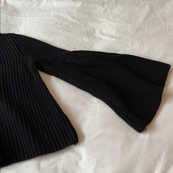 Free people sweater. NWT - Picture 3 of 6